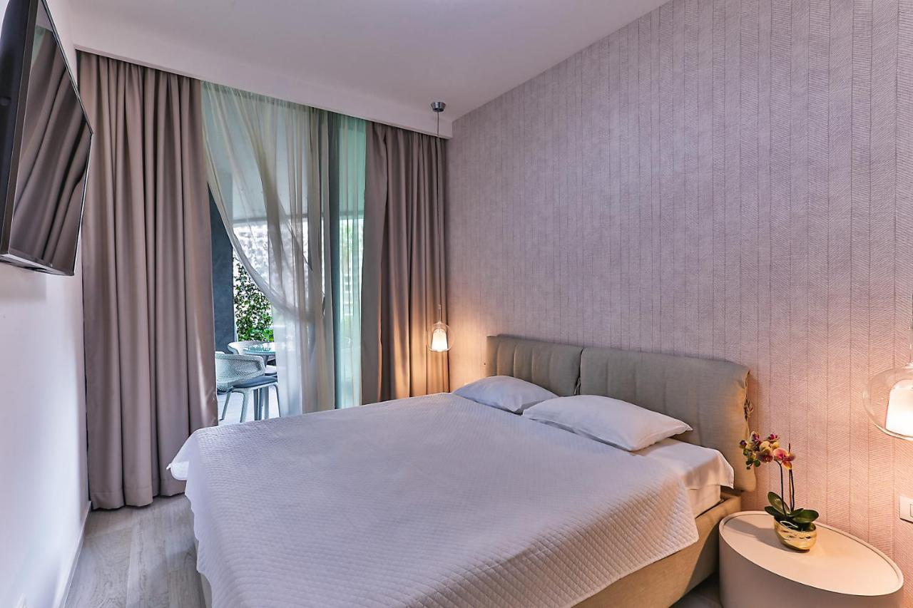 Royal Montesun Apartments Будва Экстерьер фото